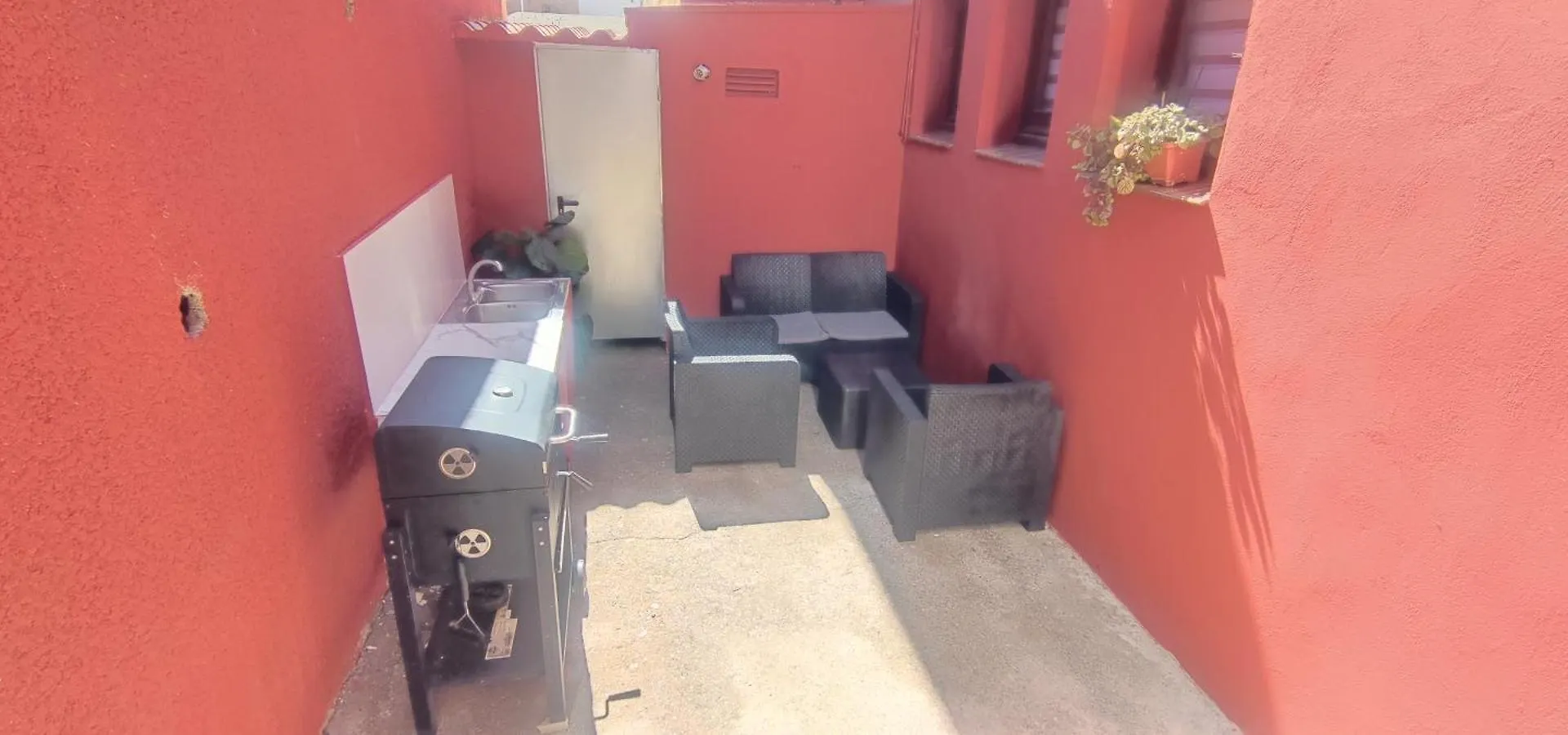 Estudio Completo Familiar La Jonquera 0*,  Spain